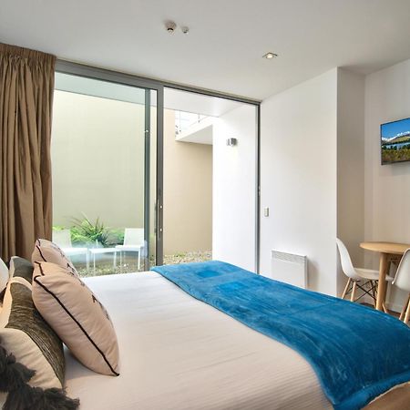 Апартаменты Lakeside Central Studio Квинстаун Экстерьер фото